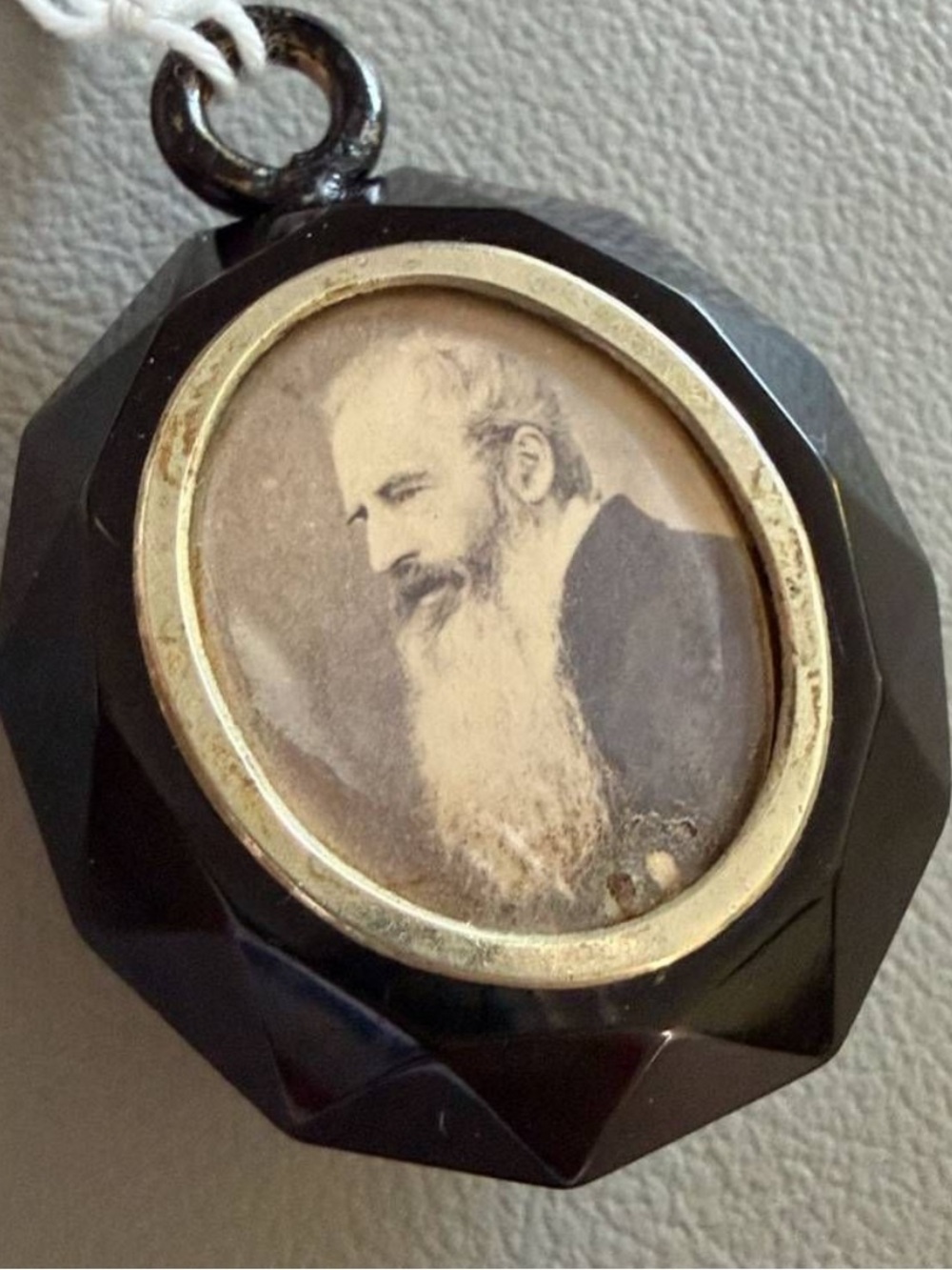 Antique Victorian Jet mourning pendant with photo